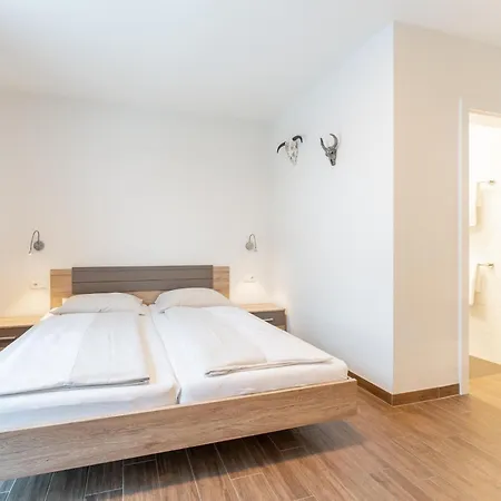 Apartamento Emma 2 *
